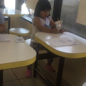 Meet your Posher, Carmina